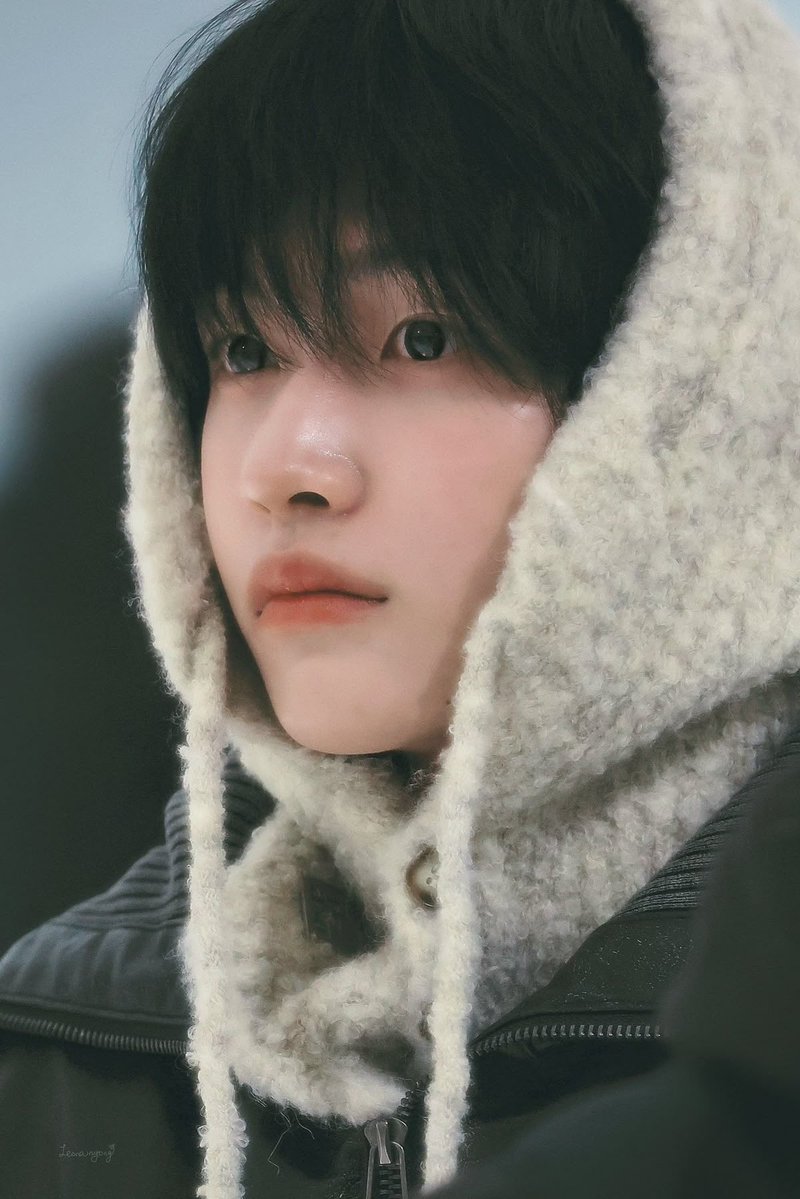 seswsa01's tweet photo. 전설의 원빈 바라클라바 보쟈. ⸍ɞ̴̶̷ ⩊ ɞ̴̶̷⸌♡ https://t.co/CroC0OVw1u