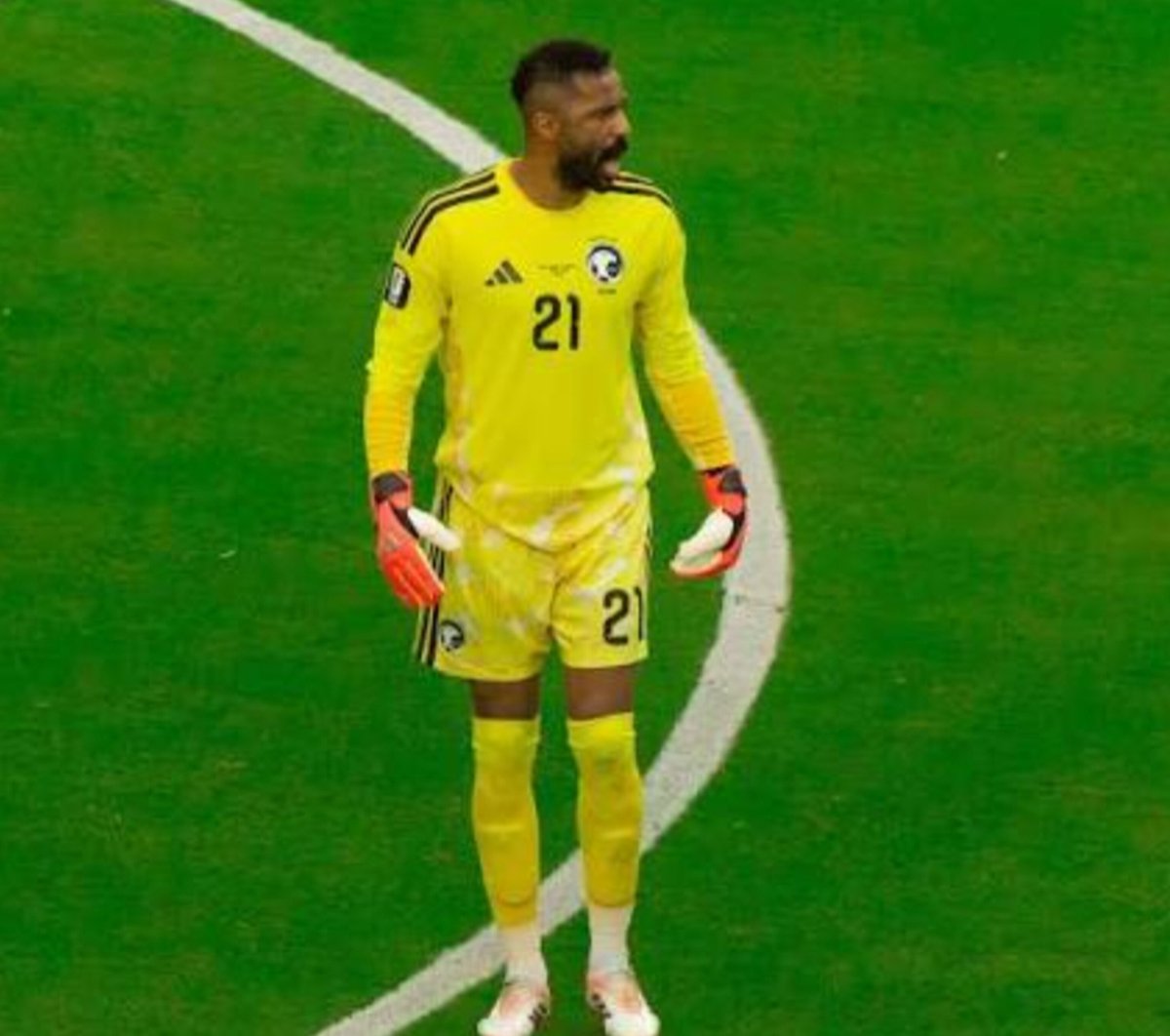 MajidMutlaq's tweet photo. @10turki مدرج 64 💛🖤 الهمّة الهمّة سعودي 🇸🇦
في القمة بإذن الله

بالتوفيق لمنتخبنا 🇸🇦 إن شاء الل�� 

✌️ https://t.co/4FvyaIWLUR