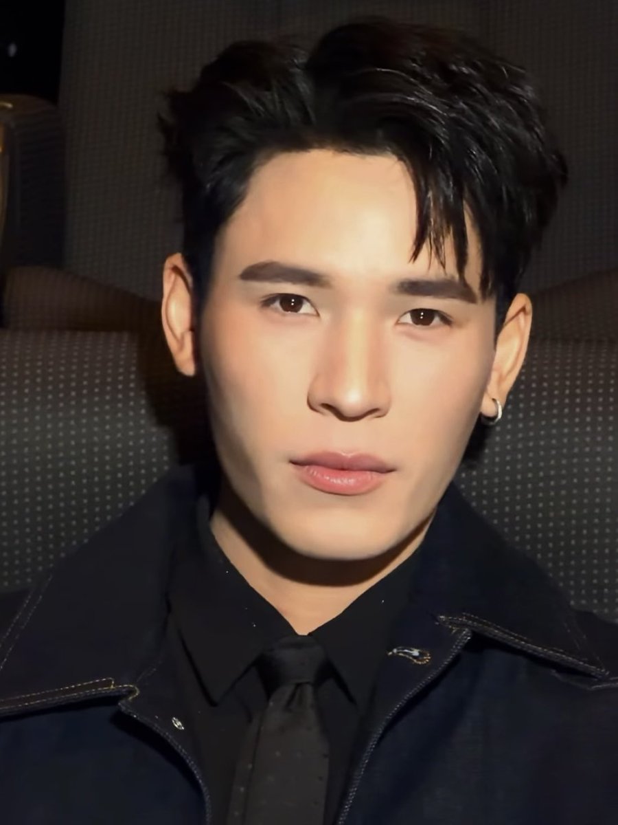 mexingu's tweet photo. เมะ เป็นพ่อมึงเหรอ
เมะ เป็นป๊ามึงเหรอ
เมะ เป็นแดดดี๊มึงเหรอ
เมะ เป็นฟาร์เตอร์มึงเหรอ
เมะ เป็นทุกอย่างของมึงเหรอ ใช่ https://t.co/OmxAOEoJY2