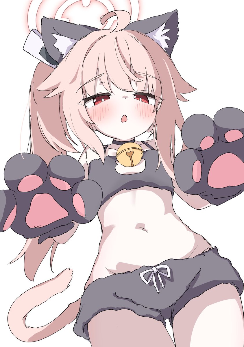 vyqant's tweet photo. Nyatsu 🤤 https://t.co/AC2Yzy7lE7
