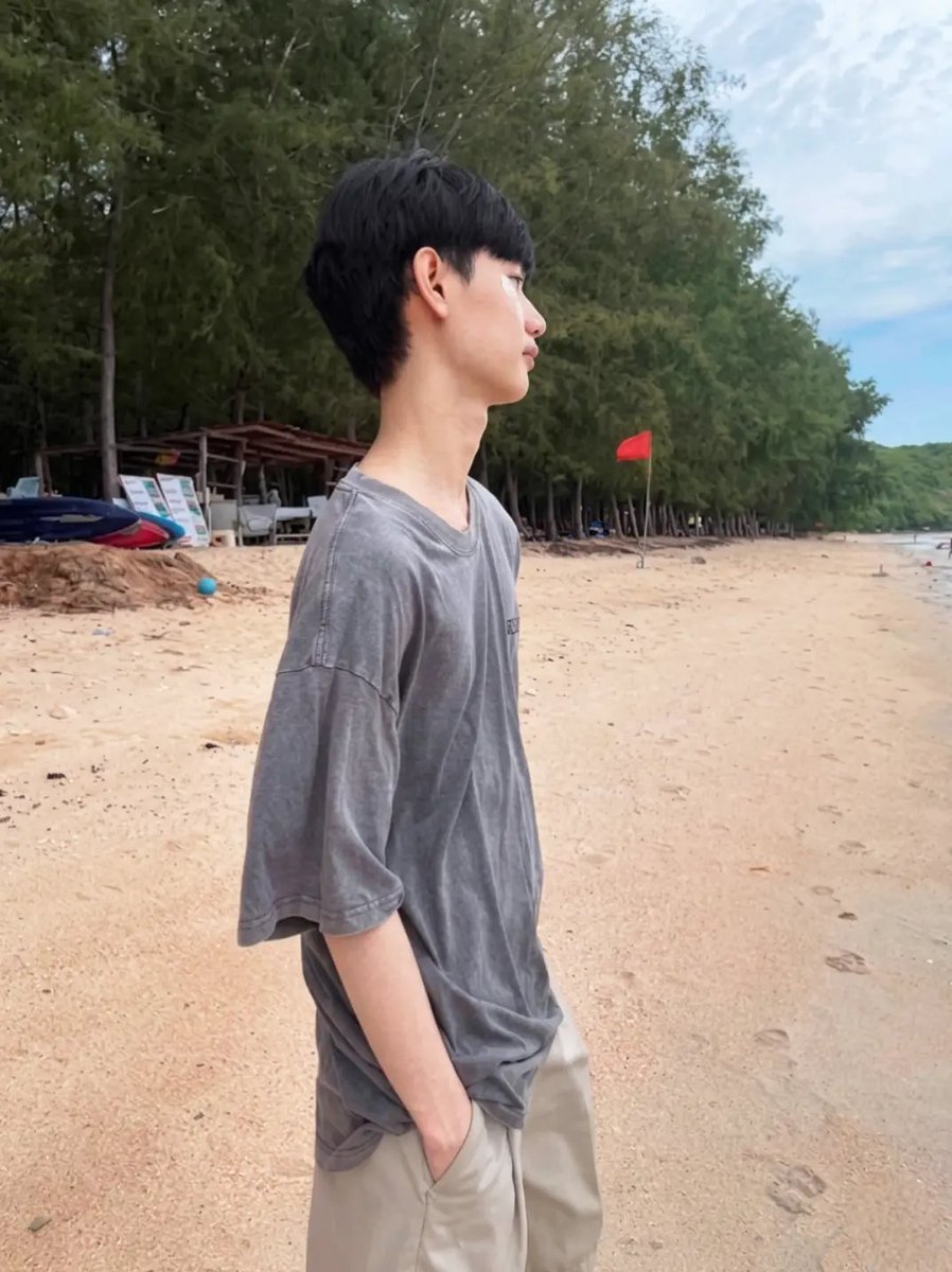 Mw9wfq's tweet photo. #หาเพื่อน #กทม https://t.co/4cKHgfHg6U