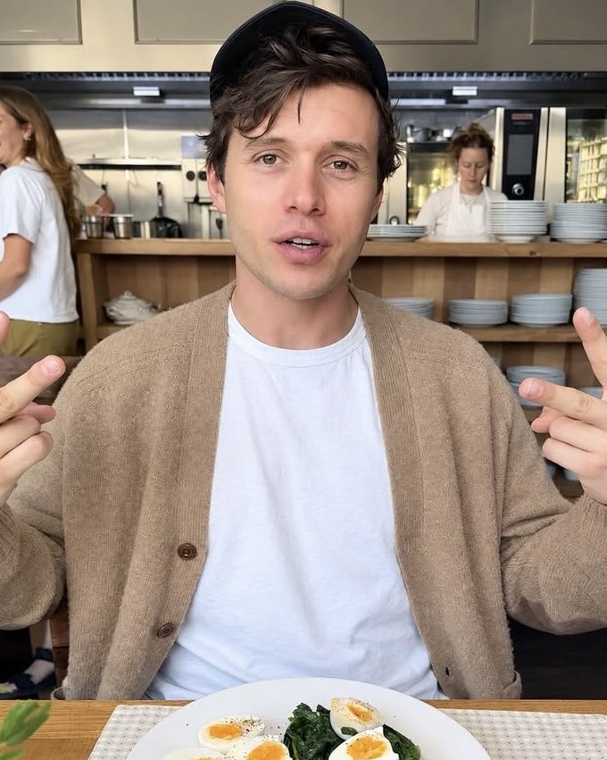 costat5nick's tweet photo. Your camera roll if I was your boyfriend. https://t.co/3IP1qVhKAt