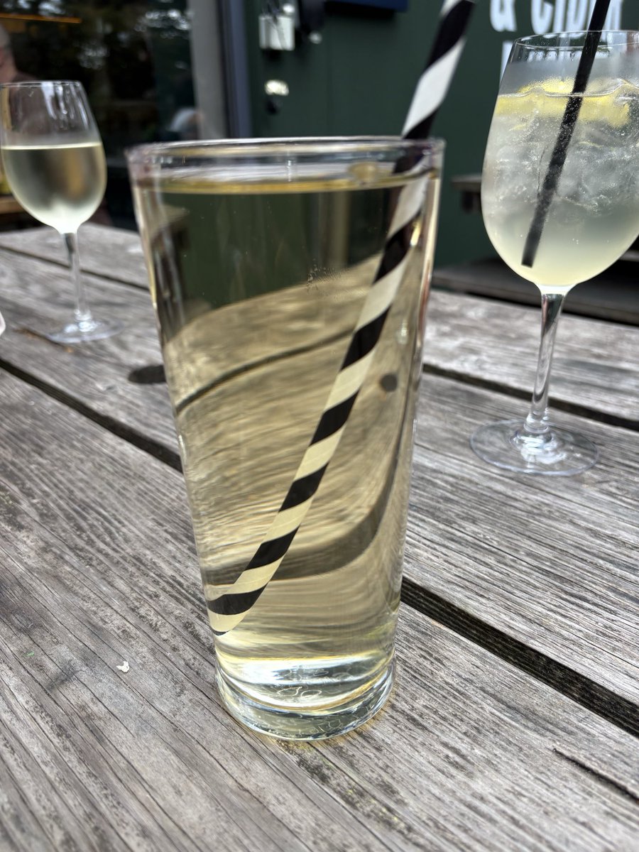 osborne_bella's tweet photo. I’ll have a pint… of wine!
Or cider that looks suspiciously like wihite wine 😂
#gavinandstacey #nessa #outout https://t.co/EMCx8VvA6h