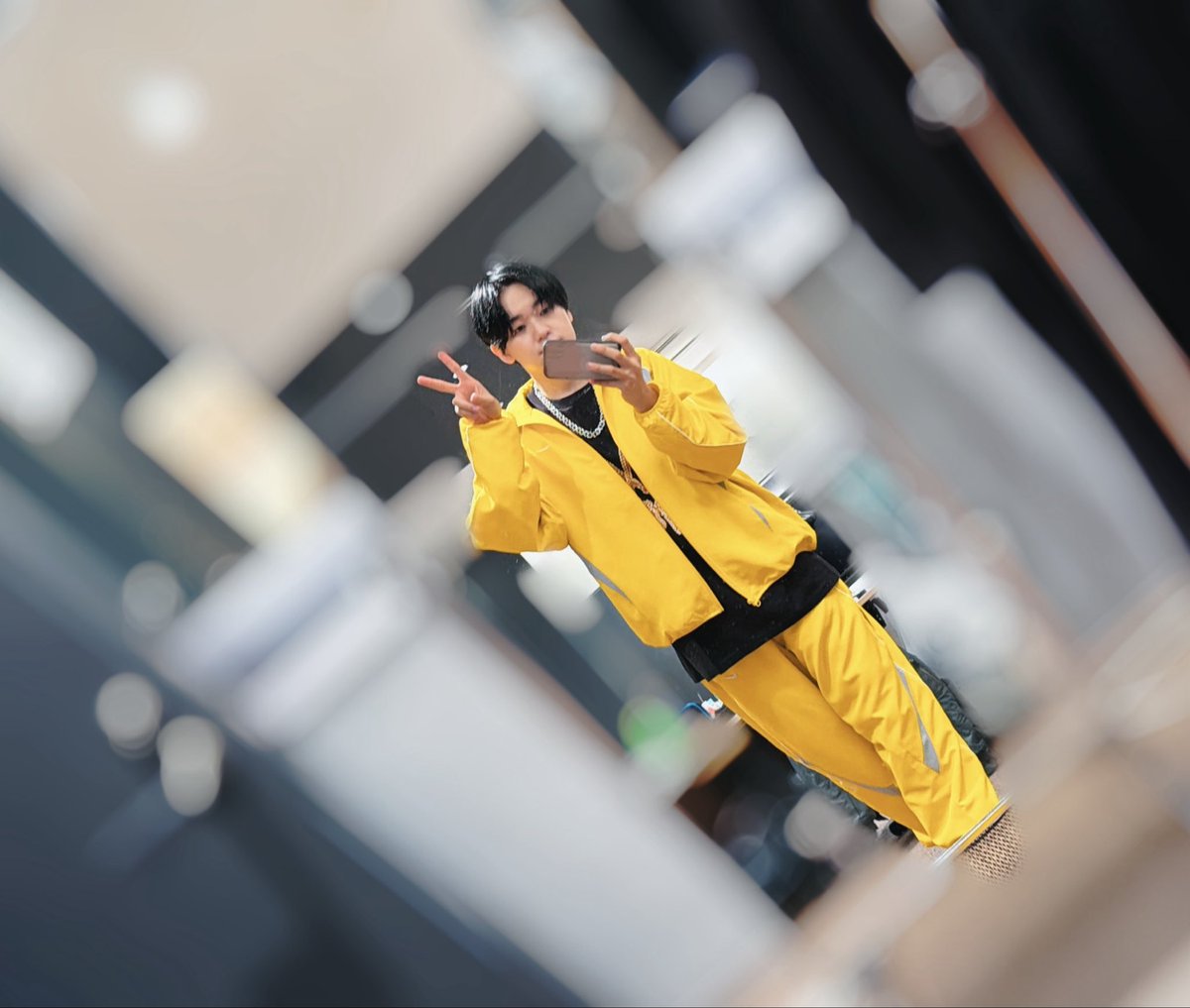 amasakikohei's tweet photo. #ヒプマイ12thライブ DAY1✨
ありがとうございました🎙️
どうでしたか？？
楽しかったですか？？

DAY2も世話になるぜ❗️❗️❗️
思い出写真は明日の朝あげるぜ☀️

また明日！！！ https://t.co/dcb07DjJPN