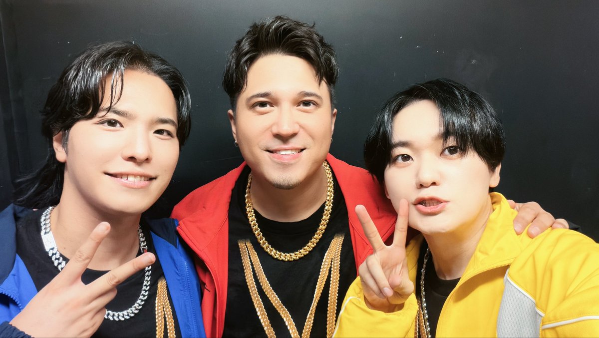 amasakikohei's tweet photo. #ヒプマイ12thライブ DAY1✨
ありがとうございました🎙️
どうでしたか？？
楽しかったですか？？

DAY2も世話になるぜ❗️❗️❗️
思い出写真は明日の朝あげるぜ☀️

また明日！！！ https://t.co/dcb07DjJPN