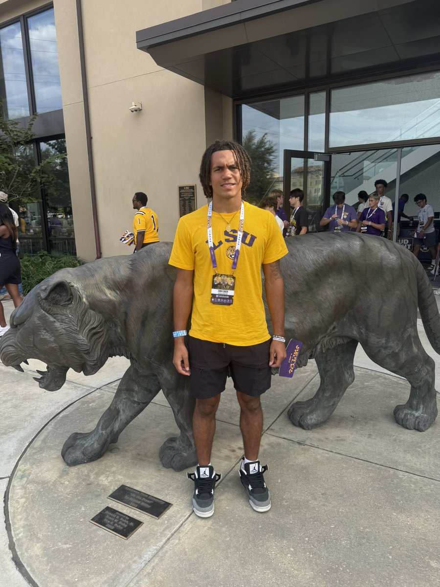 Zion_Coger's tweet photo. LSU visit! 
@ALLGASTRNG @JasperVikes_FB @TomLoy247 @ChadSimmons_ @TDARecruiting @AL5AFootball1 @SWiltfong_ @samspiegs @247Sports https://t.co/ds0cTqOxgt