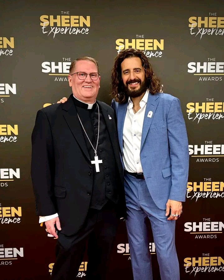 officialj555's tweet photo. You gotta SHEEN it to believe it. 👀😉🎬

Tune in to the FIRST-EVER Sheen Awards on EWTN on October 3rd at 8pm ET/7pm CT hosted by Diocese of Peoria and Archbishop Fulton J. Sheen Foundation. You might even see some special segments featuring yours truly. 😉📸 https://t.co/wxwzi1Cz7Z