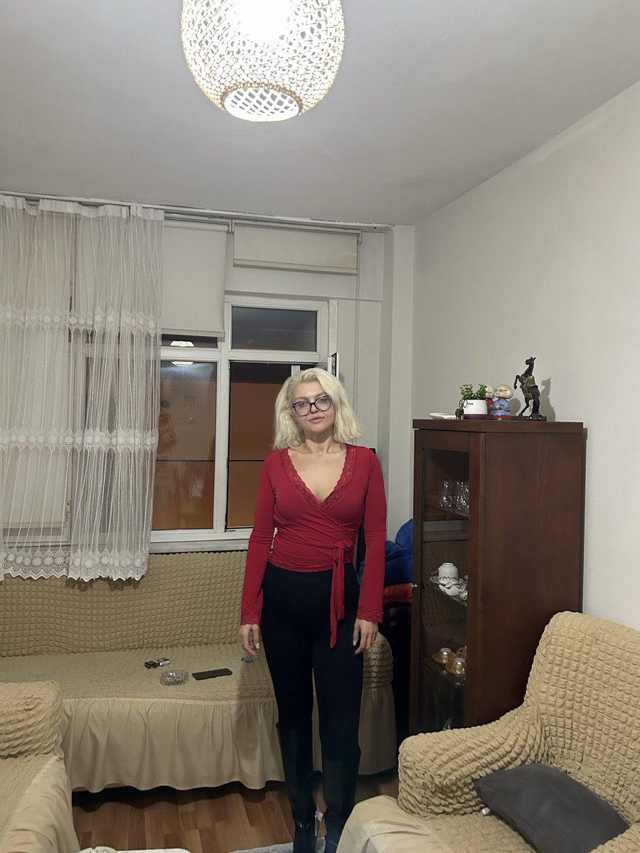 prettyconcise's tweet photo. bir bakmışsın yusuf kuyuda zordadır, bir bakmışssın yusuf mısır'a sultandır. yaşadıkça oyuna dahiliz https://t.co/blzMJHSxmG