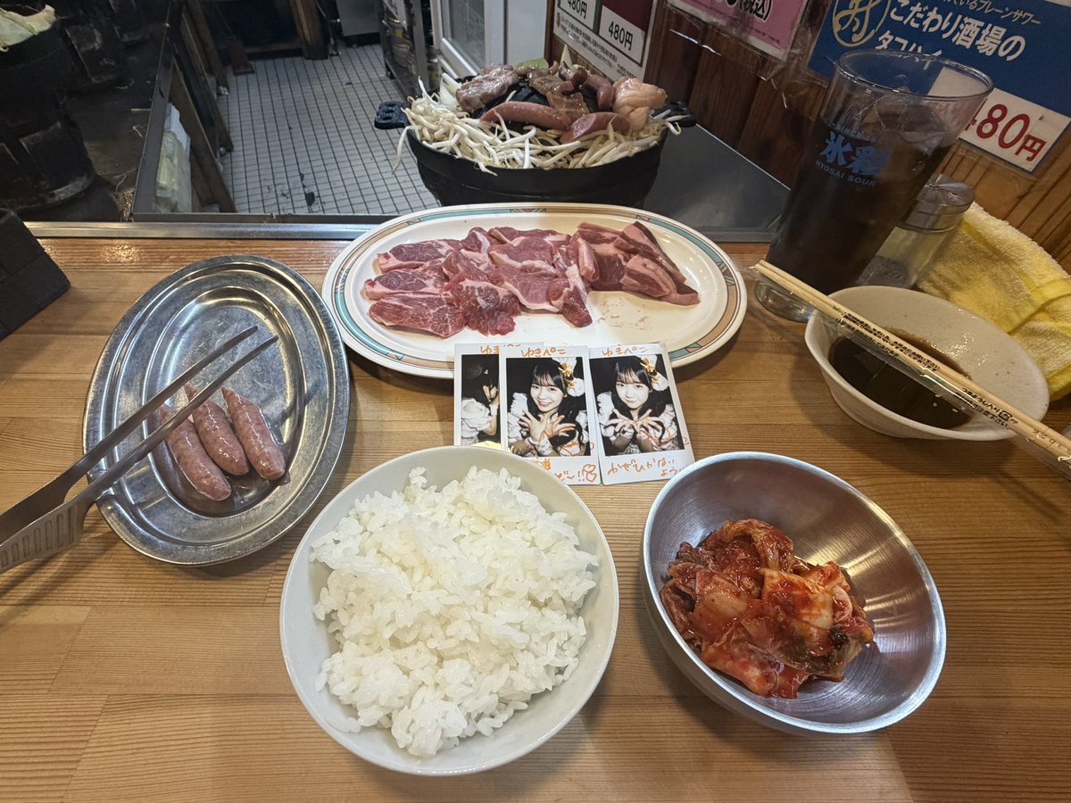 yukipeko_iON's tweet photo. ツアー北海道お疲れ様！
ぺこジンギスカンだよ
 #花丸笑顔のぺこちゃん https://t.co/jj9xyMTkFN