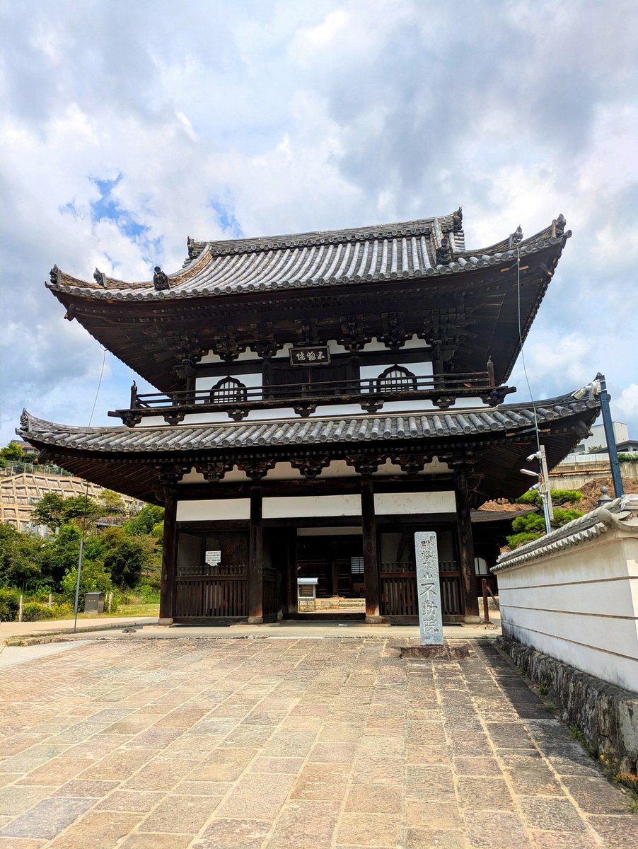 ehaeggstroem's tweet photo. 音楽ってガチ言語バトル
英語、ドイツ語、イタリア語、フランス語、チェコ語、ラテン語
仕事なんかしないで1日8時間くらいやらないと
見たい展示と映画と舞台と積読はバベルの塔 https://t.co/cAvRduScT8