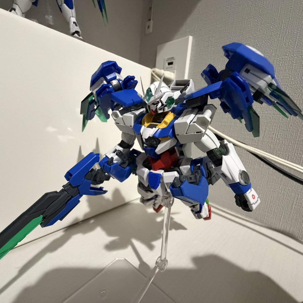 tppiexia's tweet photo. ダブルオーライザーっぽいクアンタ試験機 https://t.co/uO7GrkPXgI