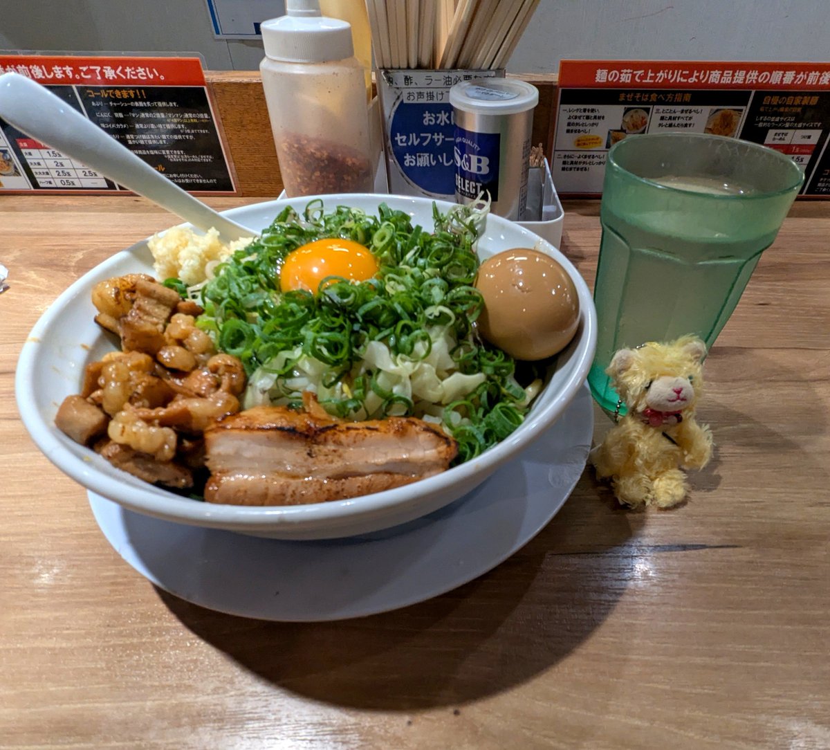 kitoriko0123's tweet photo. 旦那とまどマギ見て、帰りにしずる寄ってきた
テイクアウトポップコーン買ったけど、お腹いっぱいだ😂 https://t.co/eGnbJFtu69