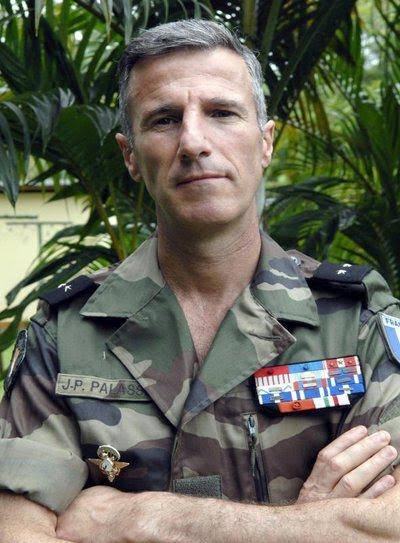ZonePresse_'s tweet photo. ❌ Voici le terroriste raciste qui a bombardé les camps militaires de la République de Côte d'Ivoire en 2011, il s'appelle JEAN-PIERRE PALASSET, et il a massacré des milliers de personnes sans qu'il n'y ait la moindre justice pour ses victimes. Mais ça vient vers lui. Tôt ou tard, IL PAIERA POUR SES CRIMES.