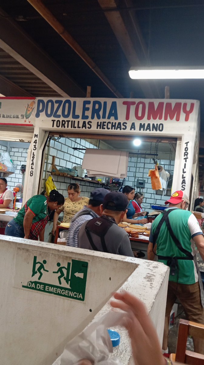 ValeRivCruz's tweet photo. Buenos dias.,..Quien por aquí aún tengo tiempecito ojalá me encuentre a un chico que conocí hace unos meses .. si me vez me saludas https://t.co/kZbVfutrwM