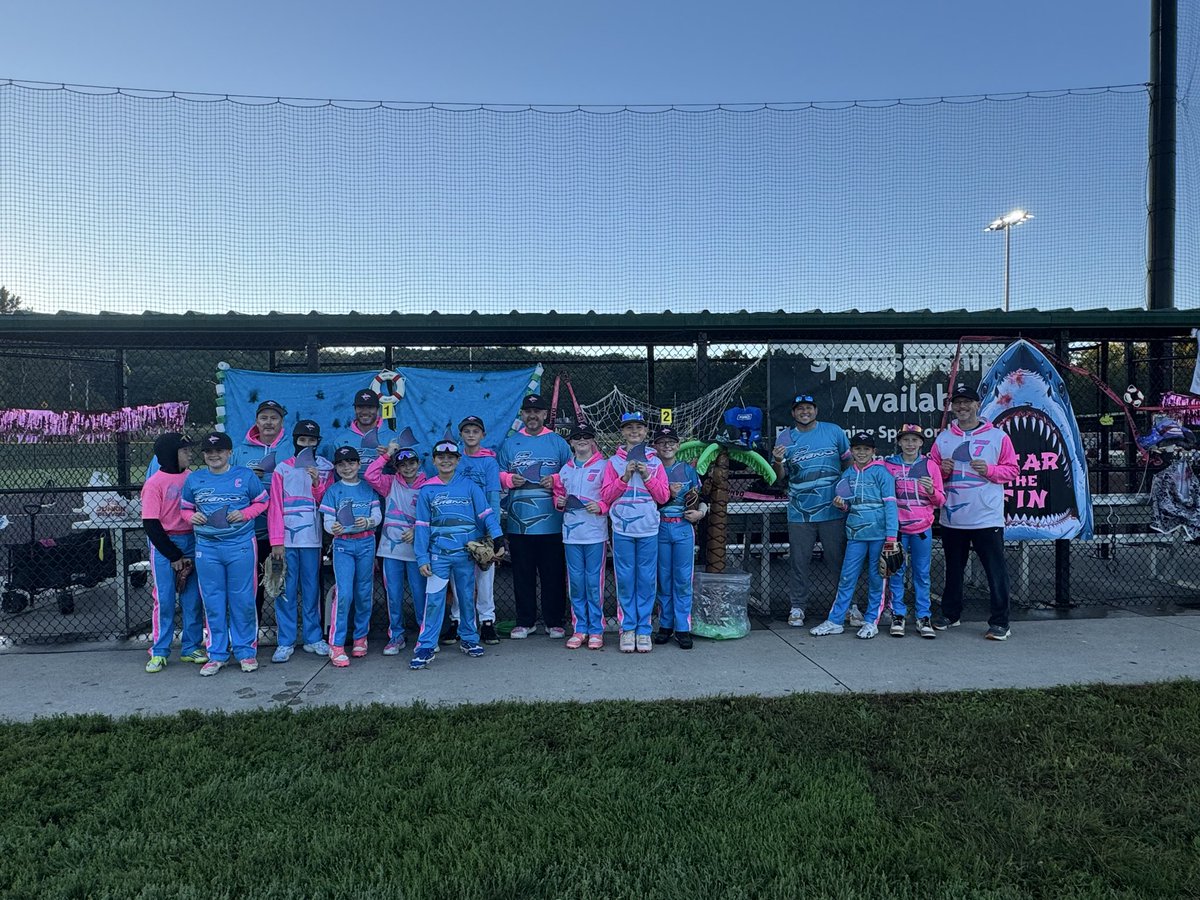 KCSPORTS's tweet photo. Day 2 of our Boo Bash is underway at Mid America! The dugout/spirit competition continues to get stronger! We are excited for a fun day at the park.
#PlayUSSSA 

@USSSA_Midwest | @USSSABSBL | @USSSA_KC | https://t.co/48VqUmb7Ox