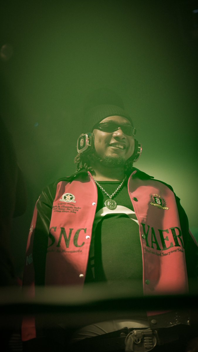 UgwuKenechukw10's tweet photo. Sad The Red Cup Had To Fall. It Couldn't Stand Your AURA.

Nwanne Kporr Police!🐐♥️ https://t.co/edCkKlnn8p