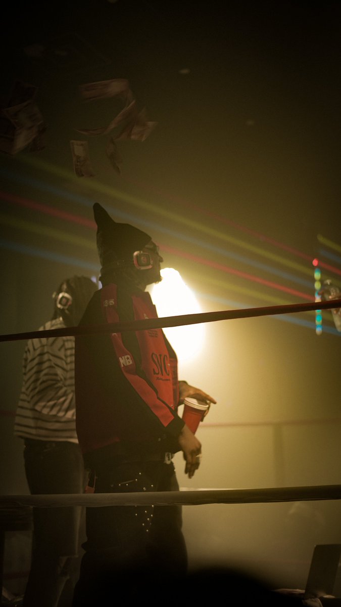 UgwuKenechukw10's tweet photo. Sad The Red Cup Had To Fall. It Couldn't Stand Your AURA.

Nwanne Kporr Police!🐐♥️ https://t.co/edCkKlnn8p