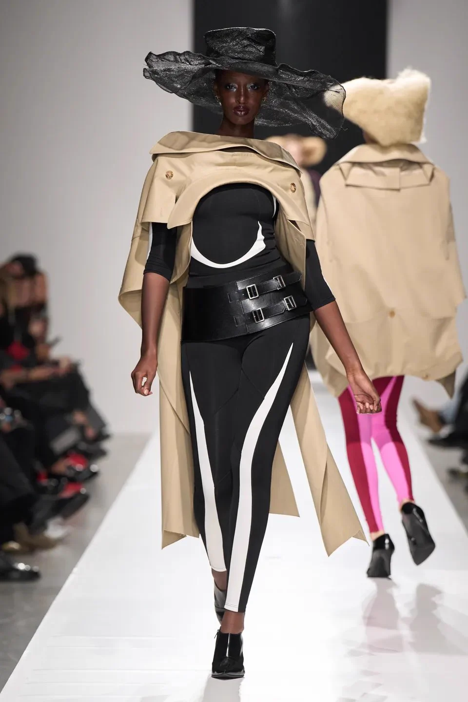 hionfashion on X: 