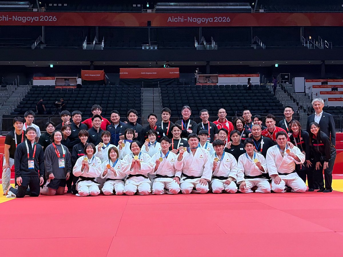 ajjf_judo's tweet photo. 【#第20回アジア競技大会（2026／愛知・名古屋）】

／
柔道競技最終日の結果をご報告します✅ 
＼

男女混合団体戦 1位🥇

みなさんの声援が選手たちの大きな力となり、最後まで戦い抜くことができました🔥

たくさんの応援をありがとうございました🎌✨

そして、明日からは
2026年バクー #世界選手権 大会が開幕🇦🇿
引き続き、日本代表選手への応援をよろしくお願いします‼️
 
#愛知名古屋2026 #ともに一歩踏み出す勇気を #ajjf #judo #柔道 
@TeamJapan