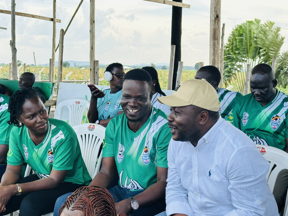 IsmailKasule4's tweet photo. We are at the Royals Park Butema for the second leg of the FUFA Drum clash between Bunyoro and Lango Provinces.
We are here to celebrate our ancestry!
#Fufa https://t.co/wlvaZGhTIe