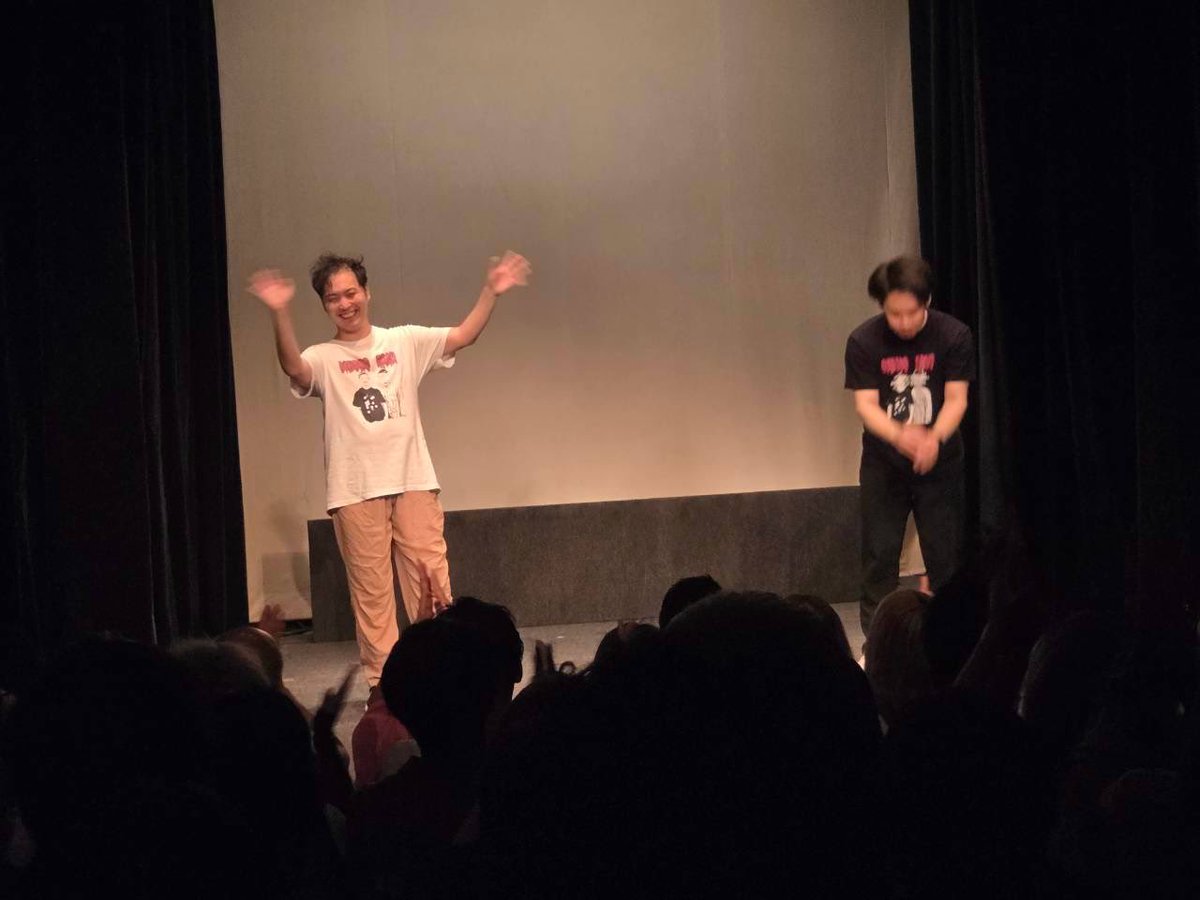 kamo_kokuchi's tweet photo. 【感想】
デンドロビーム初単独ライブ『ドロにんぎょう』
お客様、関わってくれた全ての皆様ありがとうございます！
頑張れたところもミスもありました！
一番のミスはEDでの写真撮影OKを言うのを忘れたところです！陰部の話とかしてる場合じゃない！ごめんなさい！
感想は
#ドロにんぎょう
こちらで！ https://t.co/oCDyecIPut