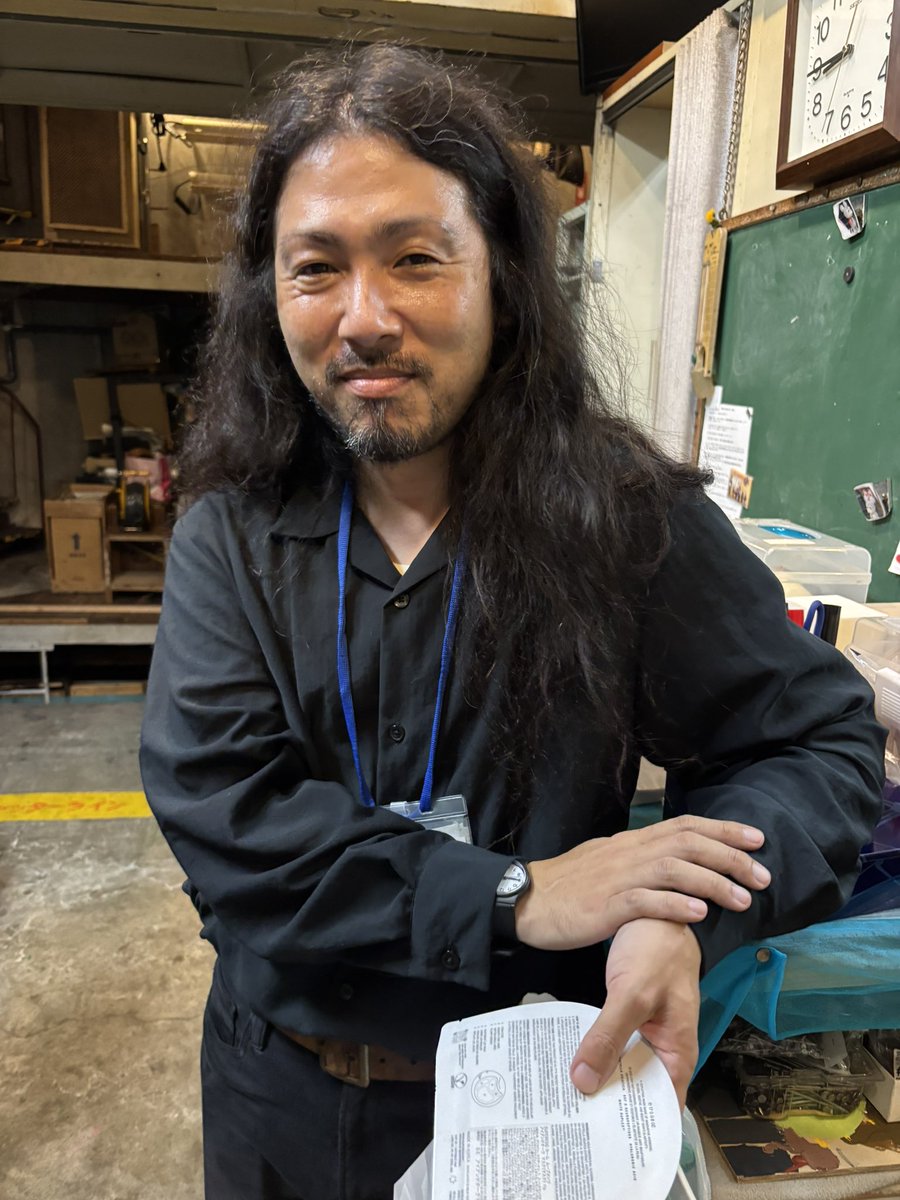 kamo_kokuchi's tweet photo. 【感想】
デンドロビーム初単独ライブ『ドロにんぎょう』
お客様、関わってくれた全ての皆様ありがとうございます！
頑張れたところもミスもありました！
一番のミスはEDでの写真撮影OKを言うのを忘れたところです！陰部の話とかしてる場合じゃない！ごめんなさい！
感想は
#ドロにんぎょう
こちらで！ https://t.co/oCDyecIPut