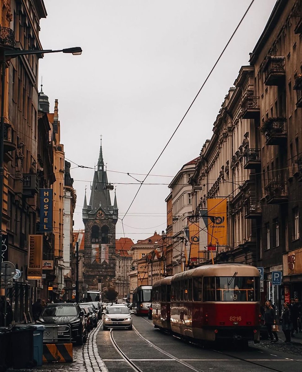 naturebeauty760's tweet photo. Prague, Czech Republic 🇨🇿 https://t.co/0WWhhOrVFz