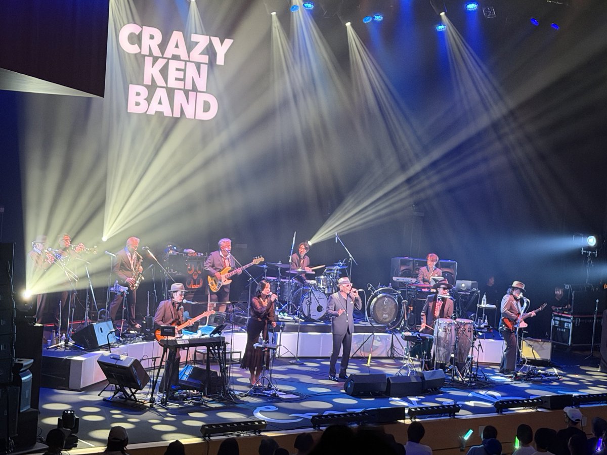 CKB_official's tweet photo. CRAZY KEN BAND TOUR ？ 2026-2027
Presented by NISHIHARA SHOKAI @ 厚⽊市⽂化会館ありがとうございました！！！

15年振りとなる厚木スタートで始まった今年の？(なに)ツアー、シャイコーの盛り上がりで幕が上がりました！！！

なにやらどこにも情報の無い曲を披露したとかしないとか...
続報もお楽しみに♪

次回の大阪公演もィヨロシクお願いします！！