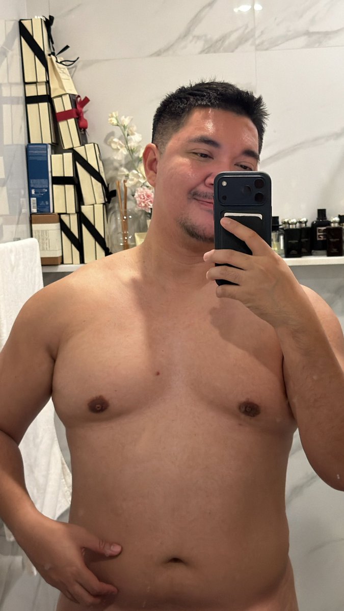 Endomando1's tweet photo. อากาศแบบนี้ ต้องอาบน้ามอยู่มั้ยน้าาา https://t.co/5iOsFOgNGk
