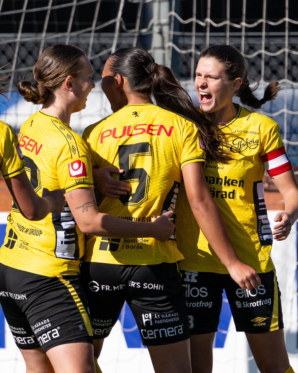 IFElfsborg1904's tweet photo. Bortaseger med 4-2 mot Trelleborg 💪

Målskyttar: Stina Jensen, Tove Lorén, Izabella Bergström &amp; Tess Olausson 
_____
#vitillsammans #elfsborg #borås https://t.co/w2BJDjXZX1