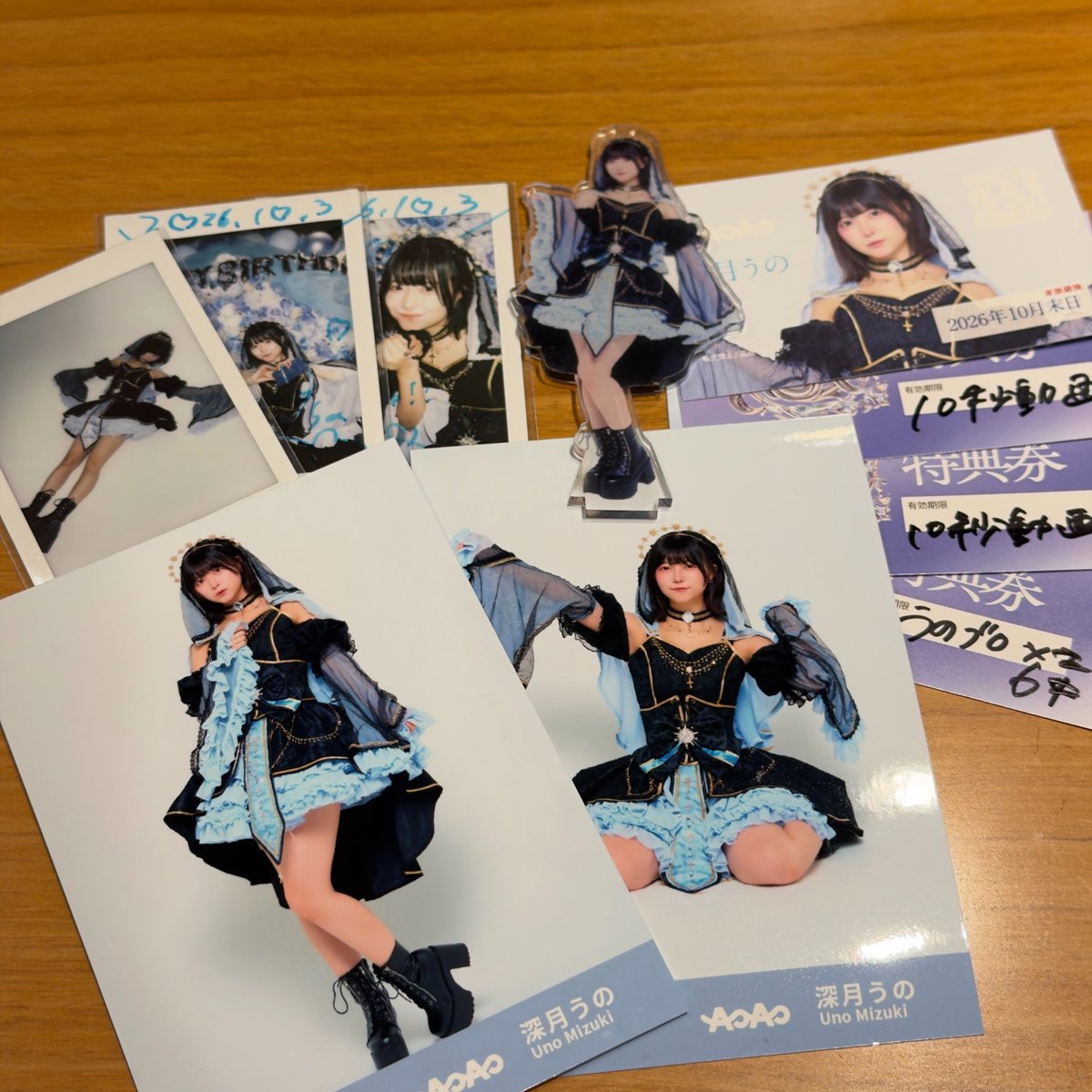 _m_z_k_4's tweet photo. 生誕祭お疲れさま☺️

衣装がとてもタイプすぎて、ライブで顔よりも衣装見てた可能性ある⚠️

ブロマイドはこの後プラスで6枚くるらしいので、宝くじ売り場に行こうと思います🫱🏻‍🫲🏼
10秒動画も2枚手に入っちゃったので、いつかどこかで。
写メガチかわいいから後で送る！
めちゃ気に入ってる

ありがとう♡ https://t.co/YYj7MSJL6c