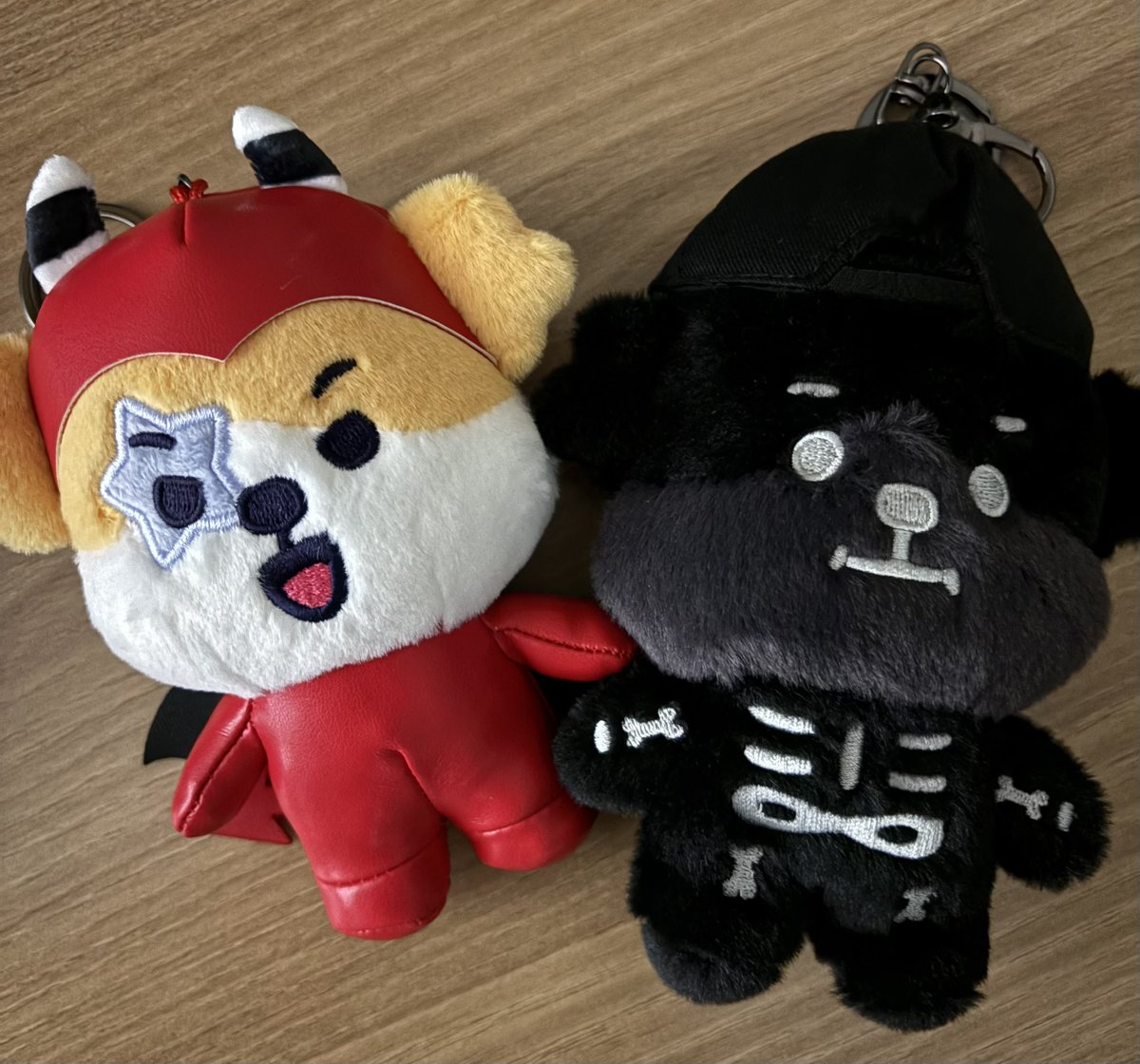 Hhhhzyuf's tweet photo. 동족이 확실함 https://t.co/vl2bPMjpuC