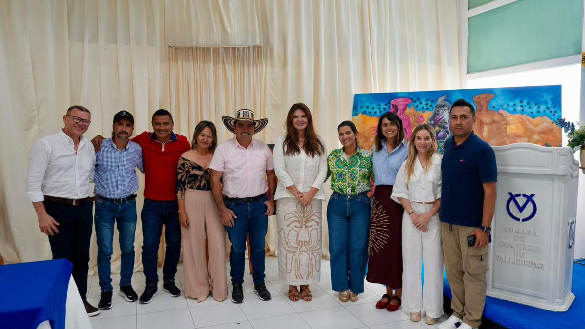fonturcol's tweet photo. 1/3 Escuchar a las regiones es clave para impulsar el turismo.

En Valledupar, la gerente general de Fontur, María Isabel Campo Cuello (@mariaicampoc ), cumplió una agenda de trabajo para conocer las necesidades del territorio y avanzar, junto a los actores del sector, en nuevas oportunidades para el turismo.

Esta agenda se enmarca en la visión del presidente Abelardo De La Espriella (@ABDELAESPRIELLA ) y en el trabajo que lidera el @MincomercioCo , Mauricio Gómez Amín (@MauricioGomezCO ), para fortalecer el sector y contribuir al crecimiento de las regiones en la #PatriaMilagro.