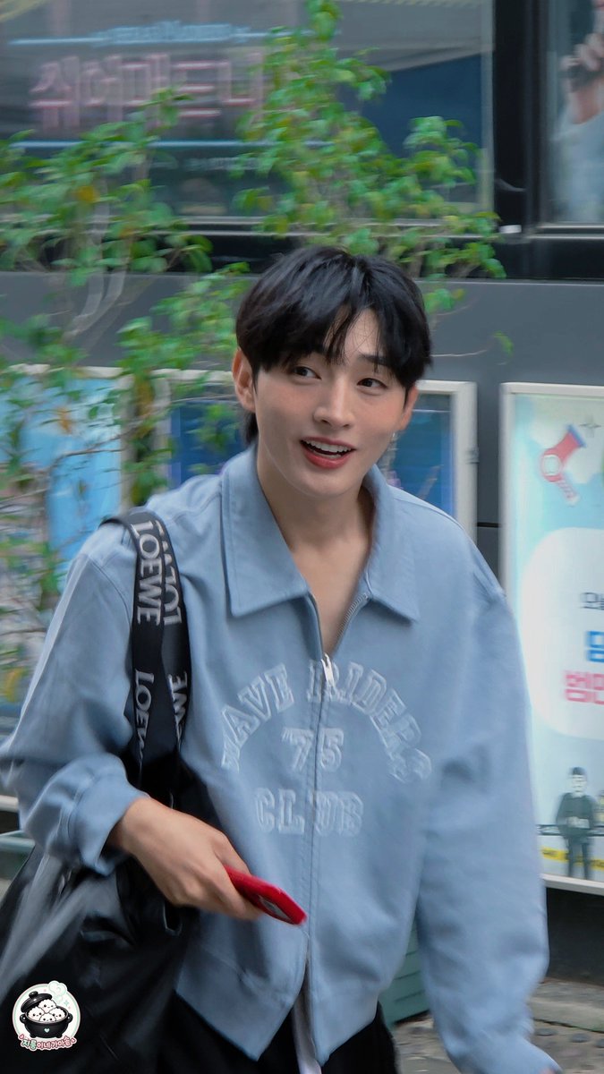 sasa91191's tweet photo. 예뻐...🫠🫠

#윤지성 #YoonJisung https://t.co/YQYSL11XCH