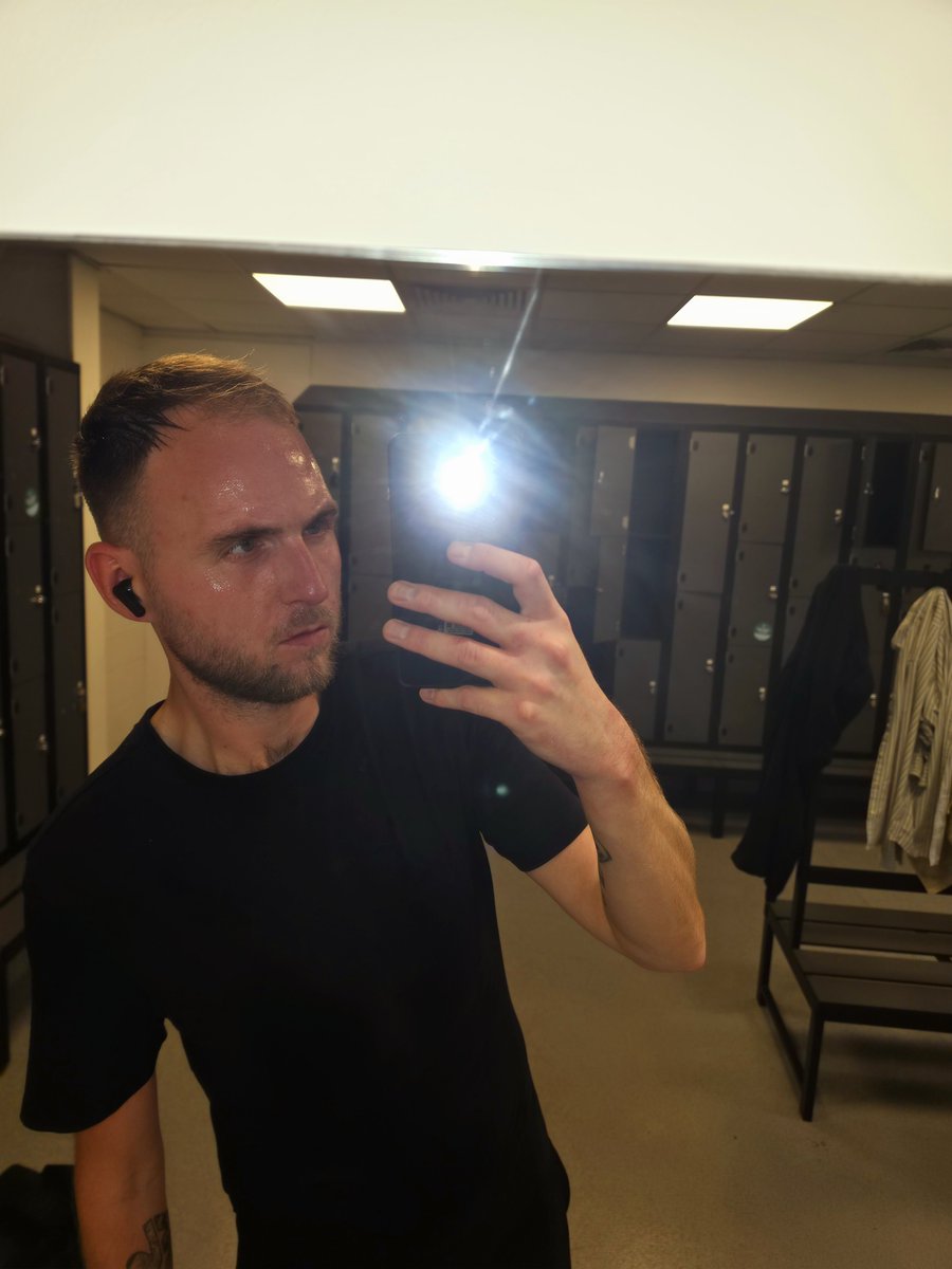 Crazyboiash's tweet photo. Focus on yourself. 
The only person you can always rely on. 💪 https://t.co/mm8J9WQeDI