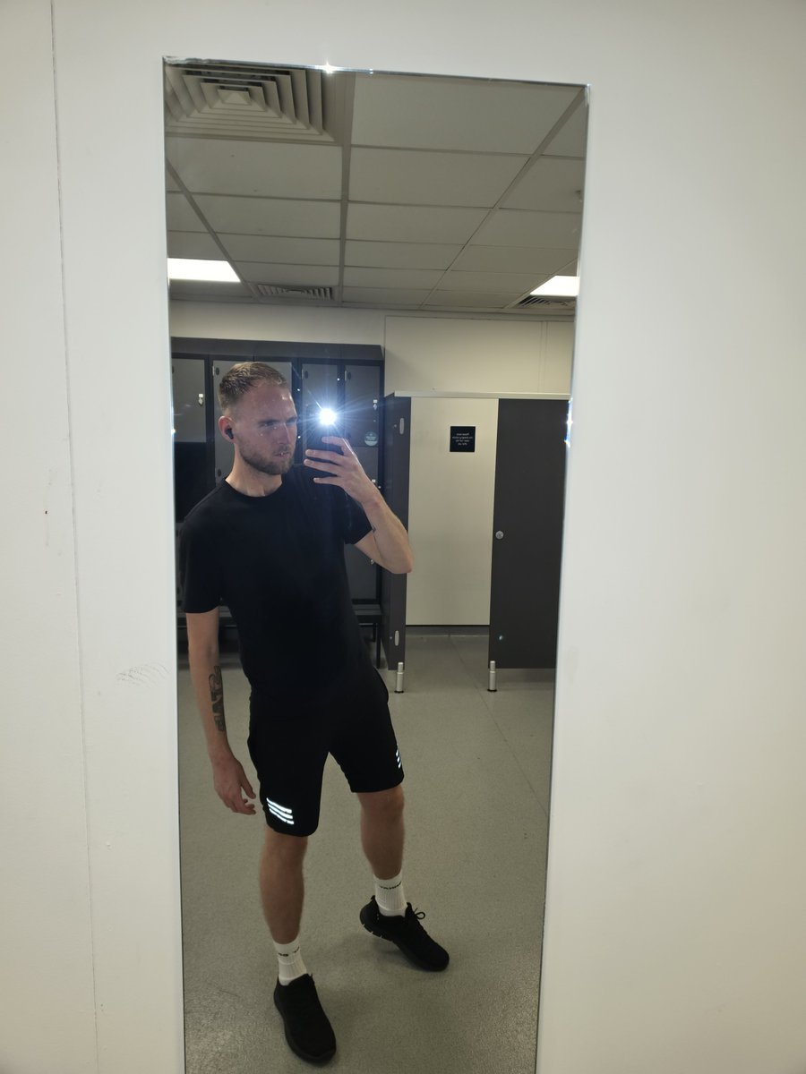 Crazyboiash's tweet photo. Focus on yourself. 
The only person you can always rely on. 💪 https://t.co/mm8J9WQeDI