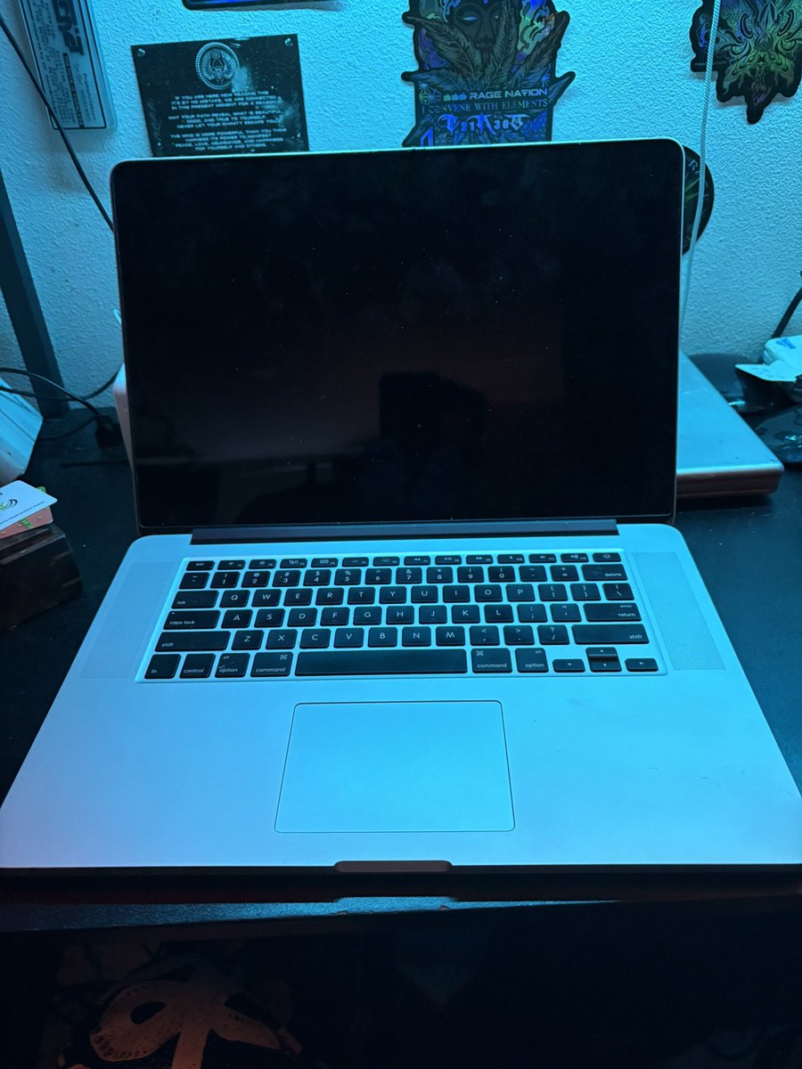 chazz_gold's tweet photo. I would like to give this away to fellow artist  that could use it  that needs a new laptop. Rather than selling it 

It’s 2015 macbook pro that you can’t update past Monterey operating system but does work really well. 

It’s got good battery on it and I am getting a Mac mini soon 
And I have way too many screens and computer power in my house as it 

Hit me with comments on how and why you’ll use it and I’ll luck someone in there and I’ll scrub the drive and ship to someone