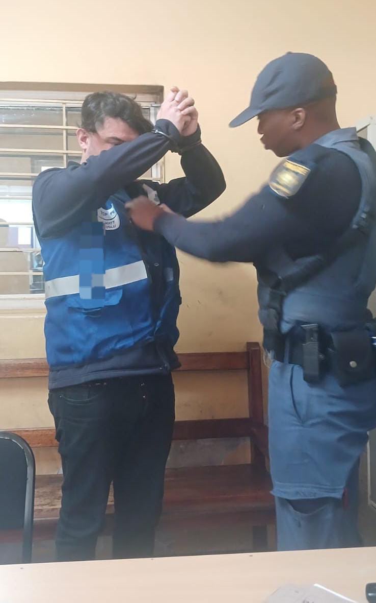 ZANewsFlash's tweet photo. NEWS: Interpol has arrested two Turkish nationals who were wanted for rape in their home country and were hiding in South Africa.

One of them is a former primary school principal who was wanted for sexually assaulting a 9 year-old girl and he was hiding in Cape Town.

The other one was wanted for raping his former lover and was hiding in Isiphingo in the south of Durban - KZN Tonight Podcast