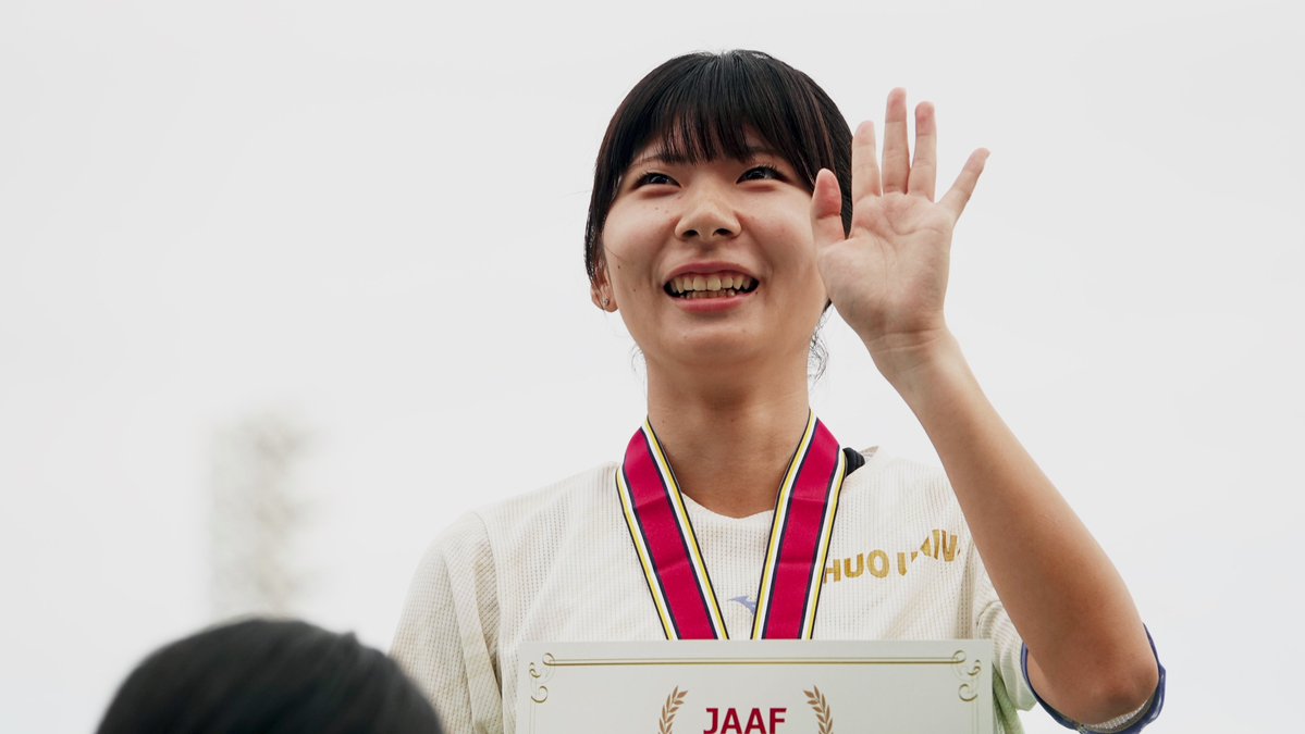 jaaf_official's tweet photo. ＼ ✦#U20日本選手権✦／
✨女子100m✨表彰式✨

1位🥇#秋澤理沙
（中央大・新潟）11秒59※大会新

2位🥈#遠山あん
（伊奈学園総合高・埼玉）11秒61

3位🥉#小宮璃音
（秋草学園高・埼玉）11秒72
（風：-0.1m/s）

おめでとうございます🎉

📹1日目見逃し配信⇒https://t.co/K3dyQTX1Wg
✅大会ページ
https://t.co/lJhtcR50Xu
#JAAF #陸上