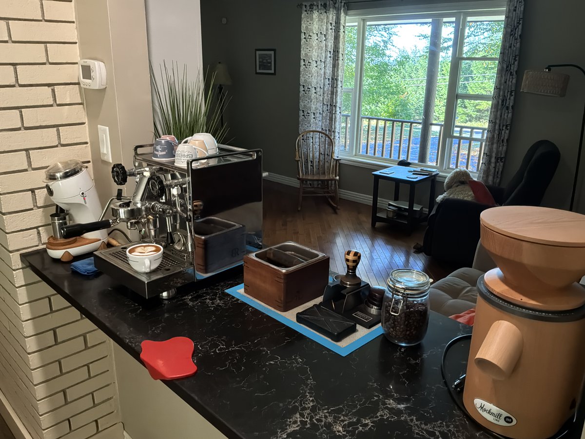 RevvedUpVeteran's tweet photo. Saturday morning cappuccino.

Heart in the foam, the Rocket on the counter, and the quiet kind of work. I’m at the kitchen bar putting ideas together to help veterans get a fair start.

How’s your morning, folks? https://t.co/POJBGZqfIa