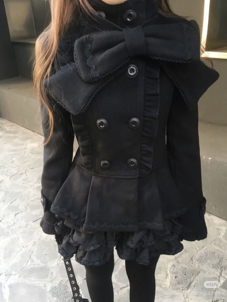 pinkkitttycakes's tweet photo. how pinterest sees me !! ^w^

- fashion
- pantone
- mood
- food https://t.co/6Ywhq396rF