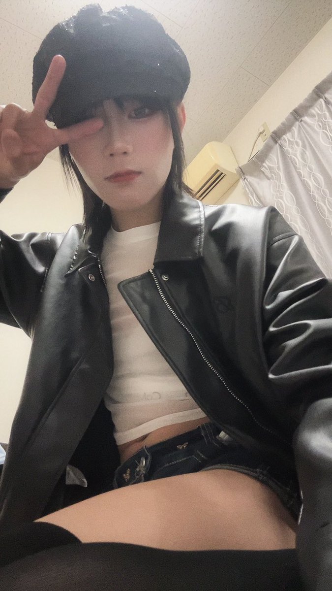 ILJAisYuurei's tweet photo. #男の娘  #女装
標ぢゅん体型 https://t.co/AMU1E7XxON