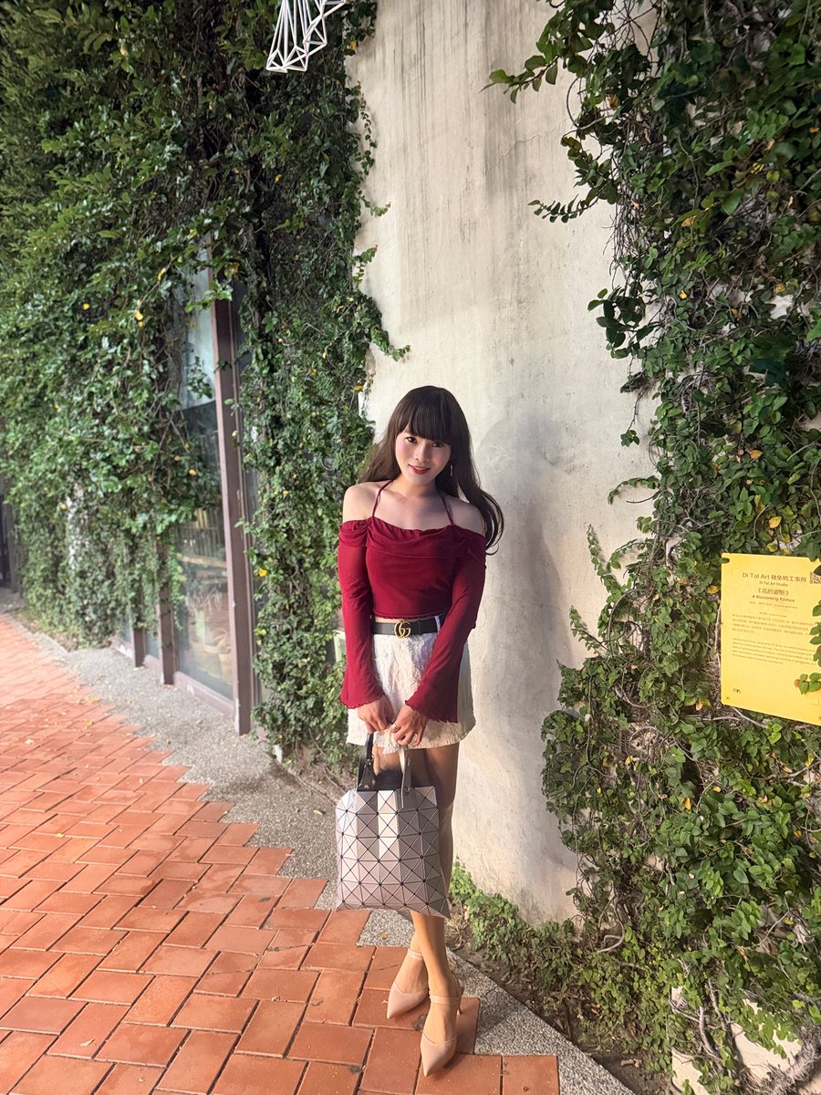 nanaa11313's tweet photo. 連續兩週 駁二報到🖤
#高雄 #駁二 #偽娘 https://t.co/8RQ5eJQAnf