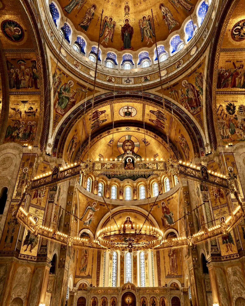 XMinaShohdy's tweet photo. Golden mosaics, sacred art, and breathtaking detail inside the Temple of Saint Sava in Belgrade, Serbia 🇷🇸✨ https://t.co/q2xY6dspDR