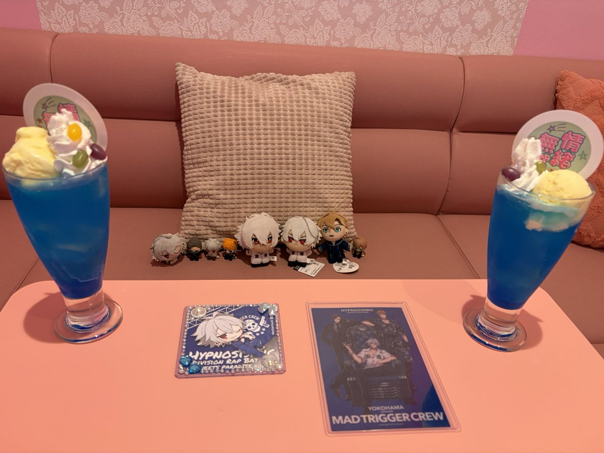 asaka_takana's tweet photo. さーやちゃんと11thライブ鑑賞会からの12thライビュでハマ女の絆ｧ🙌してきたよ〜！明日も世話になるぜヒプノシスマイク🎤👊 https://t.co/W4DSukejkP