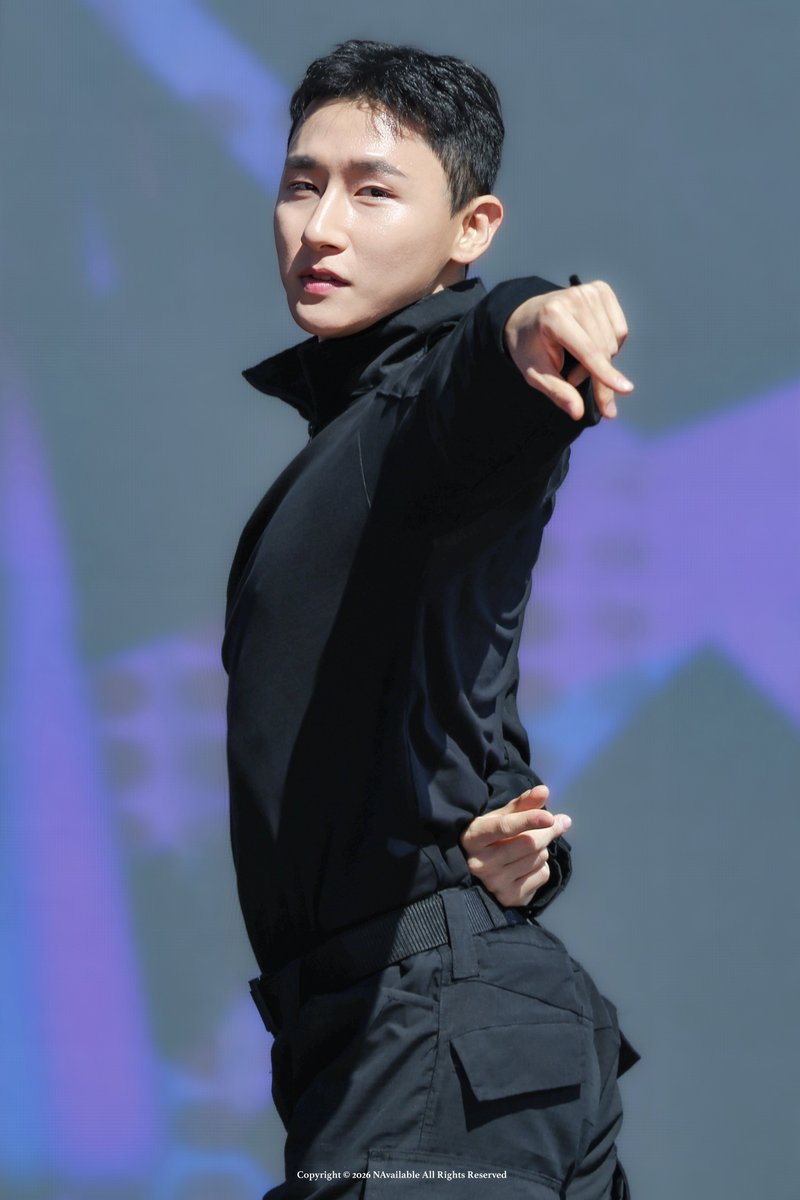 yooin__'s tweet photo. 261002 지상군페스티벌

#아이엠 #창균 #IM https://t.co/oprg55PH45