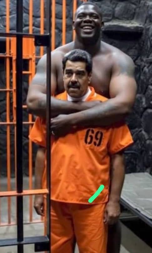 rietegobierno's tweet photo. Según informes recientes Nicolás Maduro estaría a punto de quedarse en prisión de por vida. https://t.co/6d5Qvk2pmK