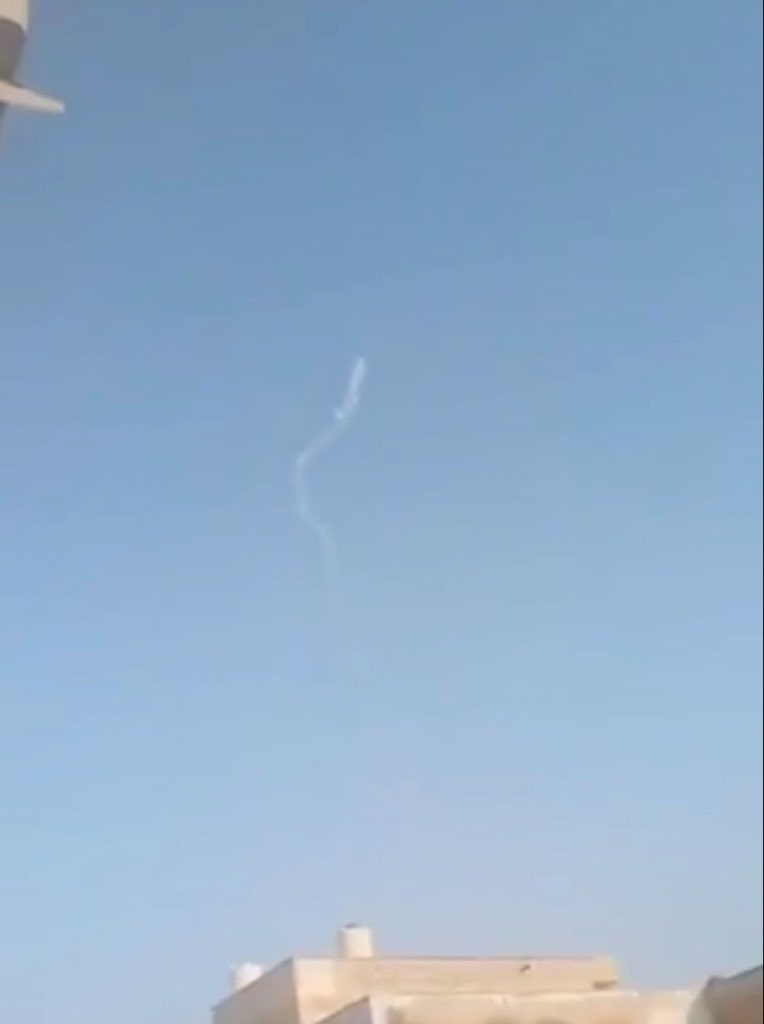 rkmtimes's tweet photo. NEW🇾🇪🇮🇷🇸🇦🔥 Houthis has intercepted all of ‘THREE’ Saudi Arabia’s ballistic missiles toward the Sanaa using Iranian-supplied air defense system. https://t.co/GCQf3t95Bn