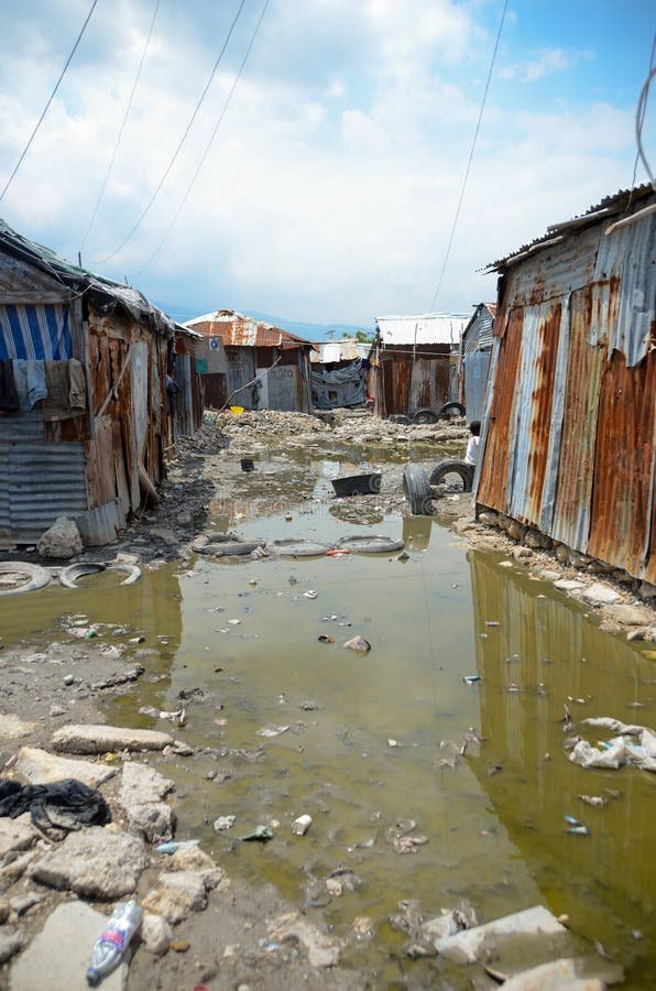 HoliestWorm's tweet photo. @FaminePulseZ @InDaFlesh07 You're proud of slave rebellions that were snuffed out and the Haitian revolution that brought you this? https://t.co/fn6TICNV97