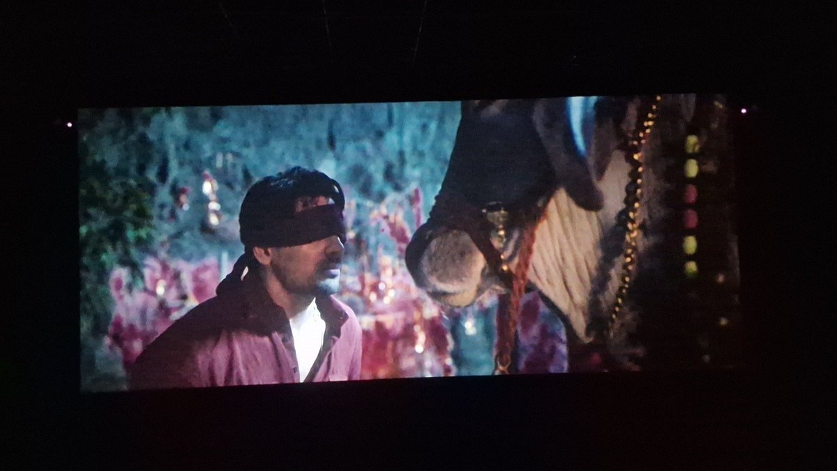 MonishaLalwan1's tweet photo. Sid’s performance has a nice balance of strength and emotion ❤️🔥 he really makes this character feel lived-in throughout #TheVvaan #SidharthMalhotra @sidmalhotra https://t.co/42dzoRLNzp